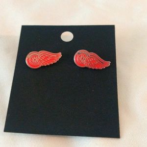 Detroit Red Wings Post Earrings